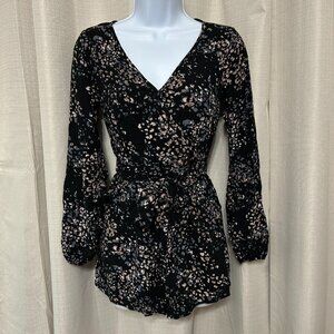 Abercrombie & Fitch Long Sleeve Shorts Romper Women's Size XS Lined Black